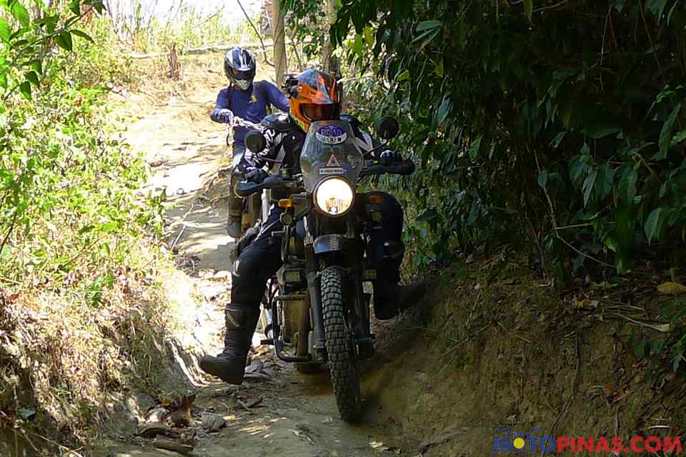 BMW Motorrad Ph sends off Aris Cuevas to GS Trophy Mongolia