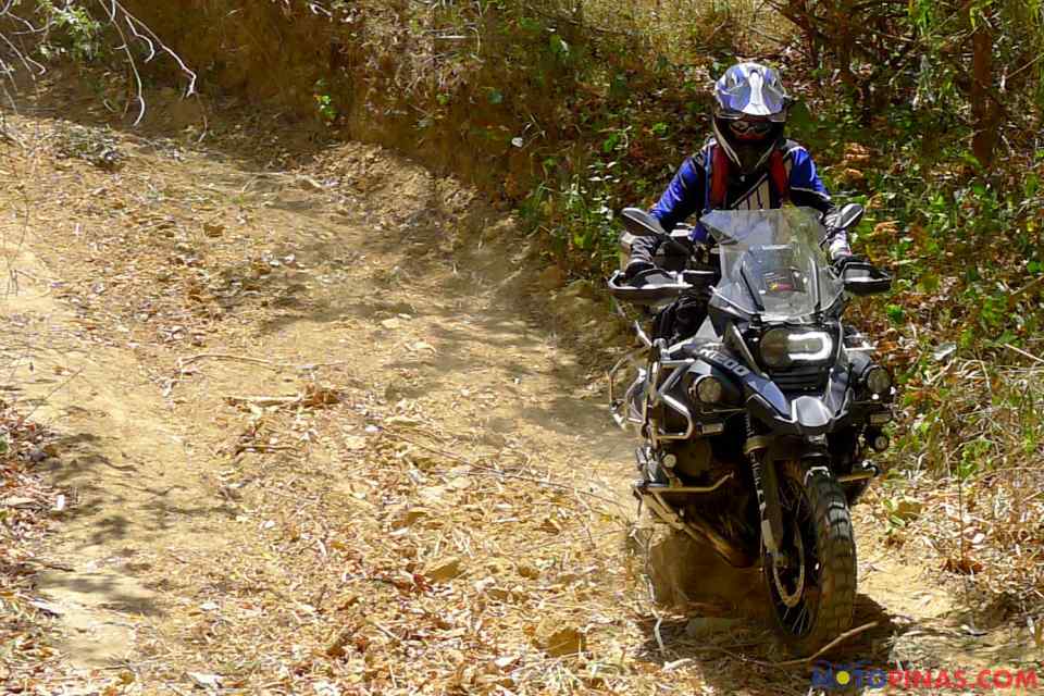 BMW Motorrad Ph sends off Aris Cuevas to GS Trophy Mongolia