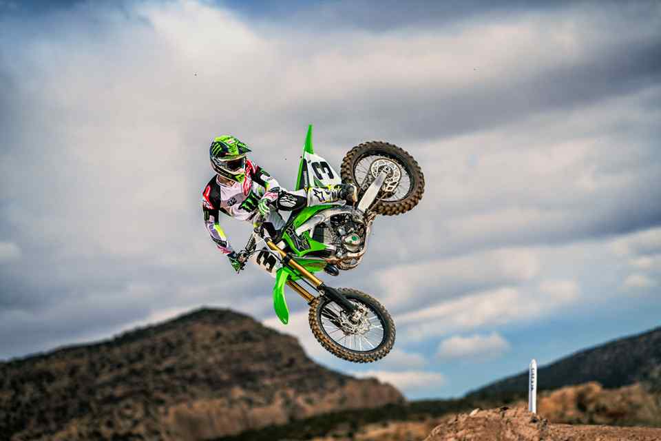 First Look at the 2019 Kawasaki KX450F First Look at the 2019 Kawasaki KX450F