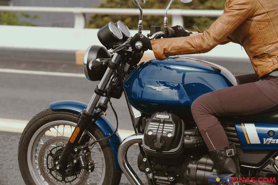 2017 Moto Guzzi V7 III Special A 2017 Moto Guzzi V7 III Special A