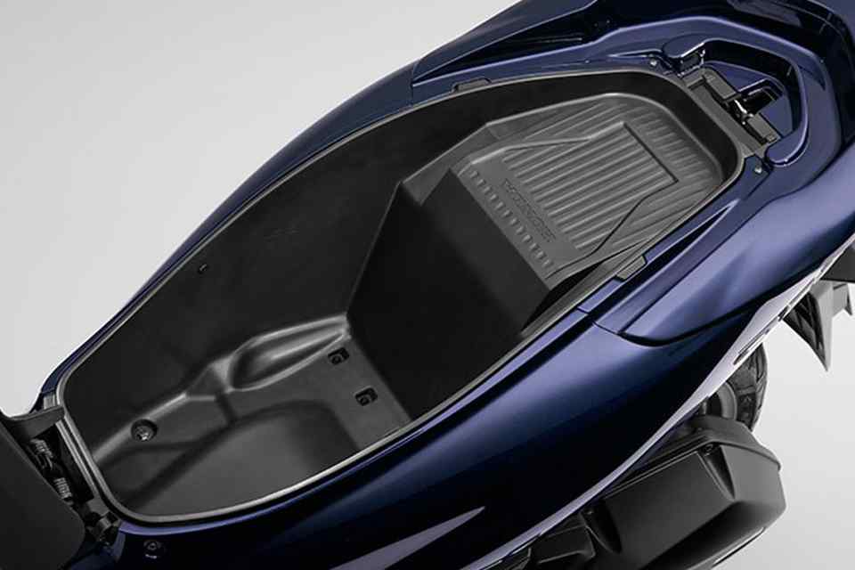Honda greenlights PCX Hybrid Honda greenlights PCX Hybrid
