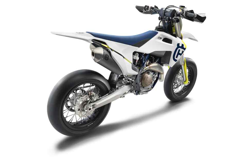 Husqvarna unveils the 2019 FS 450 supermoto racer Husqvarna unveils the 2019 FS 450 supermoto racer