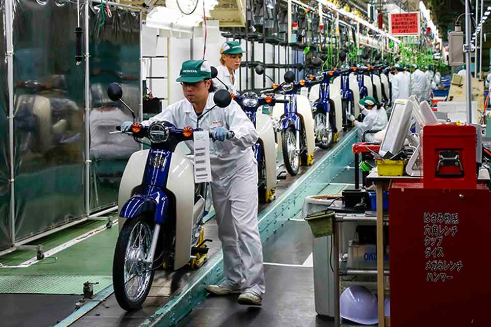 Honda celebrates Super Cub’s 60th birthday Honda celebrates Super Cub’s 60th birthday