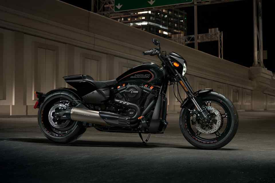 Harley-Davidson unveils the 2019 FXDR 114 performance cruiser