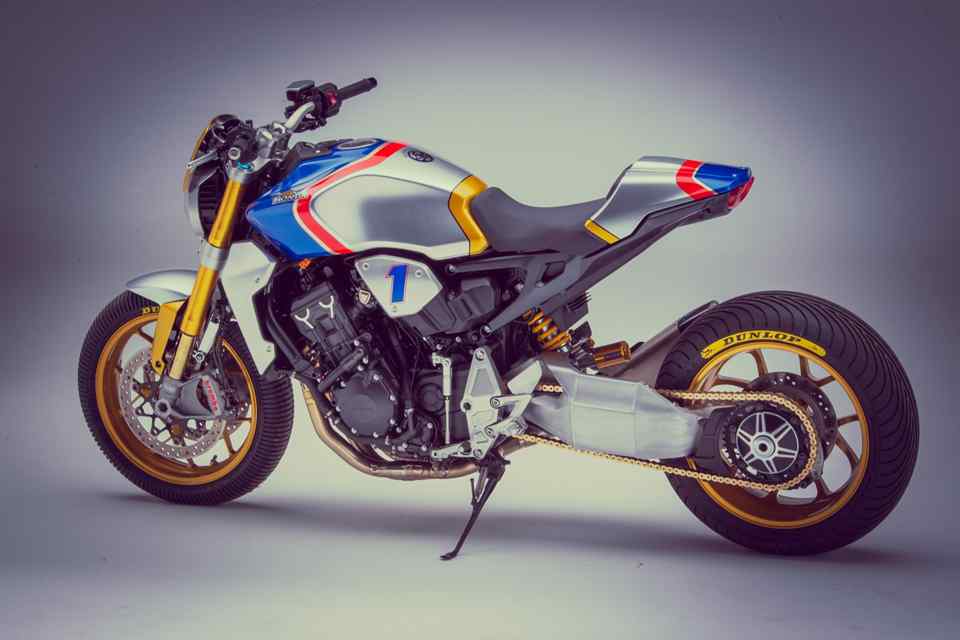 Mick Doohan just raced the HRC CB1000R on the Glemseck 1/8th mile Mick Doohan just raced the HRC CB1000R on the Glemseck 1/8th mile