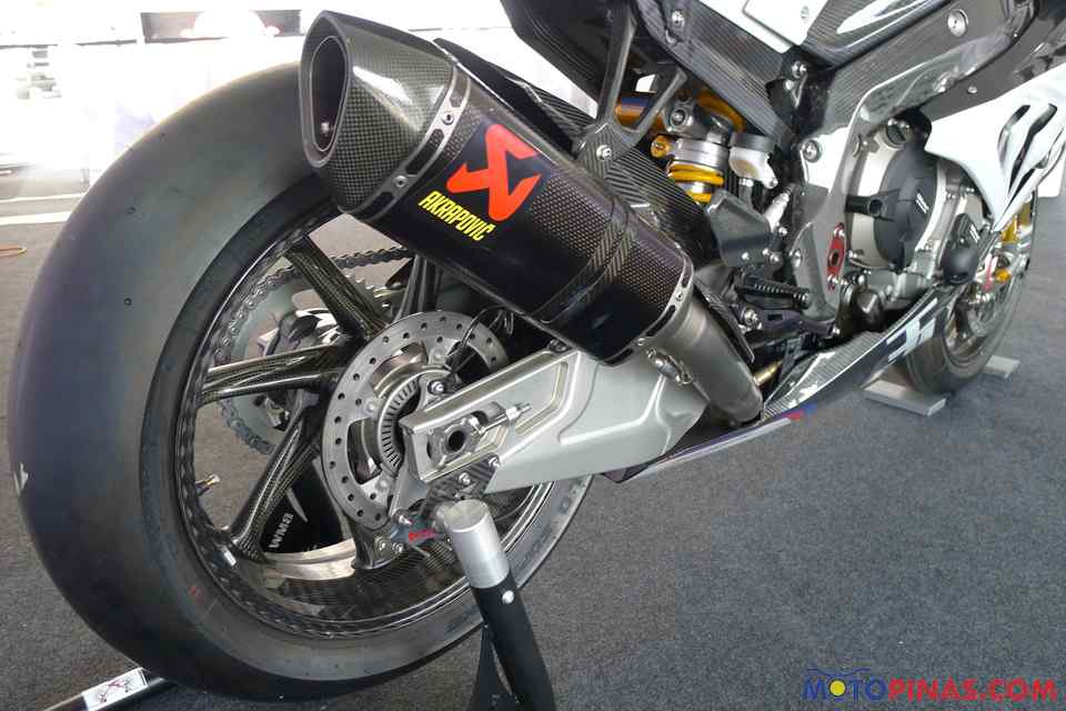 BMW PH hands over HP4 Race to owner BMW PH hands over HP4 Race to owner