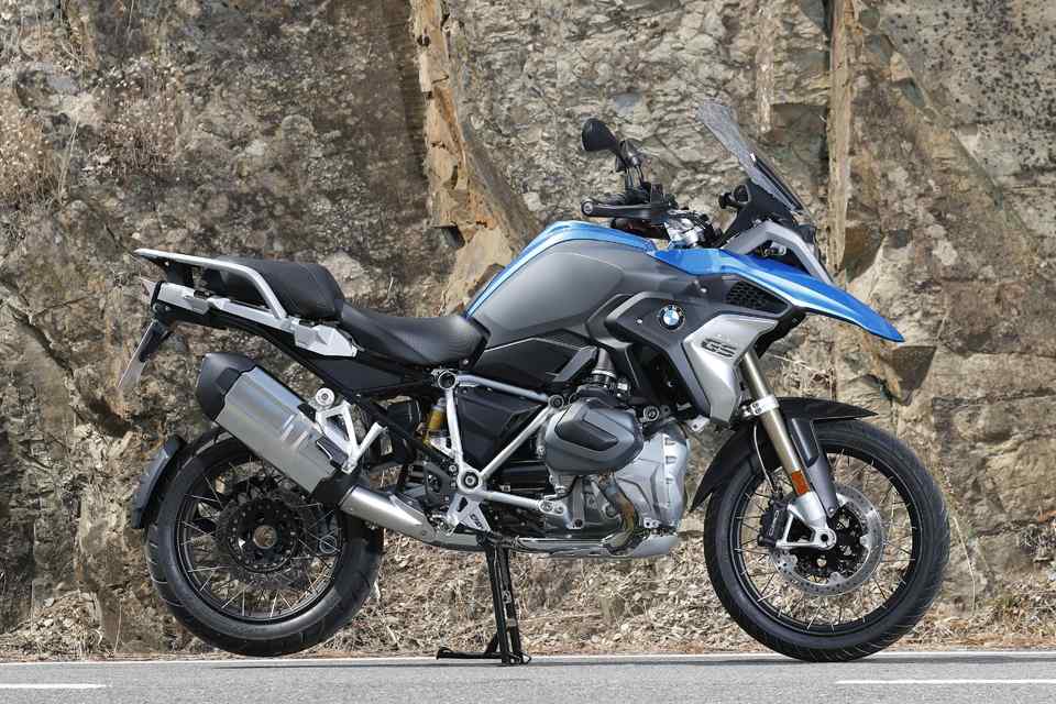 BMW Motorrad upgrades 2019 GS and RT to 1250cc with shiftcam BMW Motorrad upgrades 2019 GS and RT to 1250cc with shiftcam