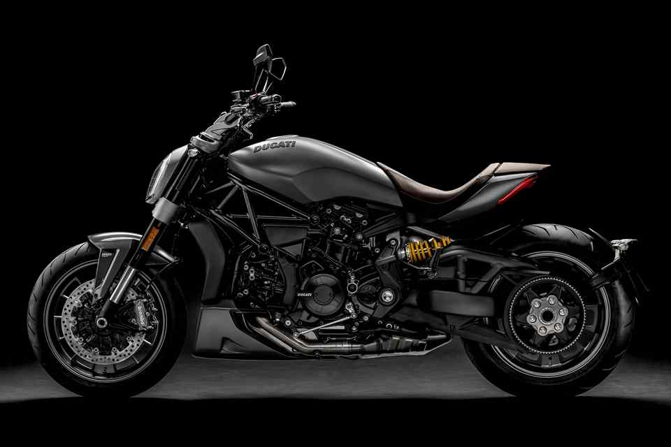 Ducati unveils new color scheme of the 2019 XDiavel