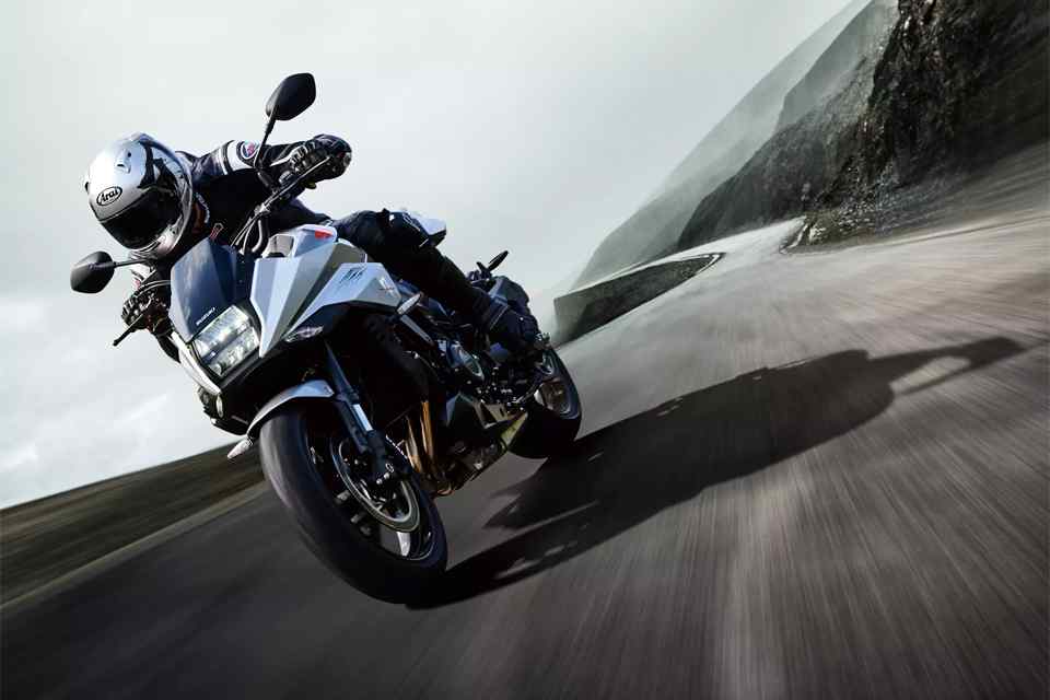 Suzuki draws the modern-day 2020 Katana from its sheath at Intermot 2018