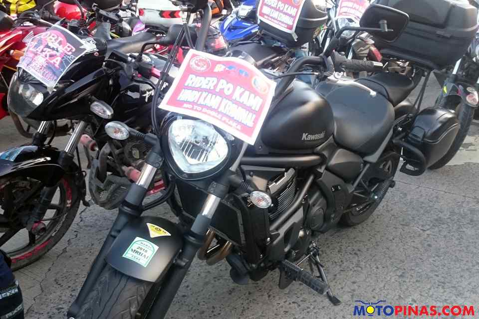 Thousands of riders unite against 'doble plaka', Angkas TRO Thousands of riders unite against 'doble plaka', Angkas TRO