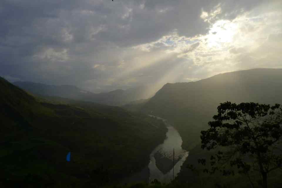 Mototourist: Quirino Province Mototourist: Quirino Province