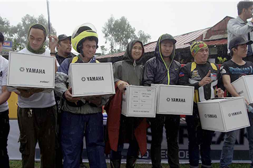 Yamaha Club holds Christmas ride at Jariel's Peak Yamaha Club holds Christmas ride at Jariel's Peak