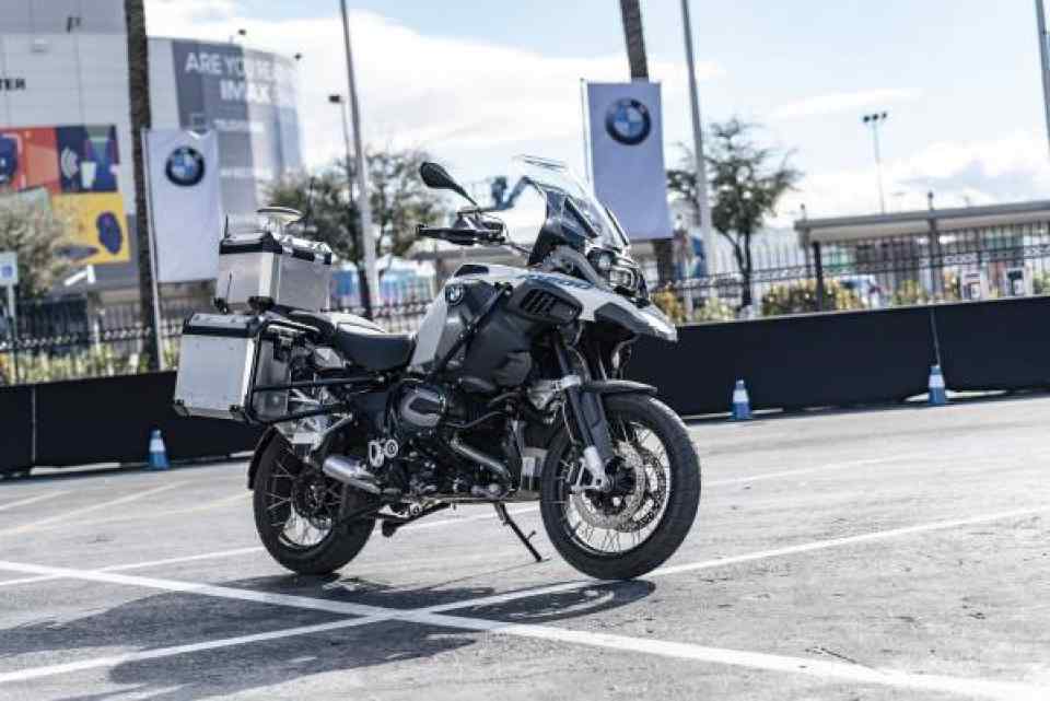 BMW rider-less GS