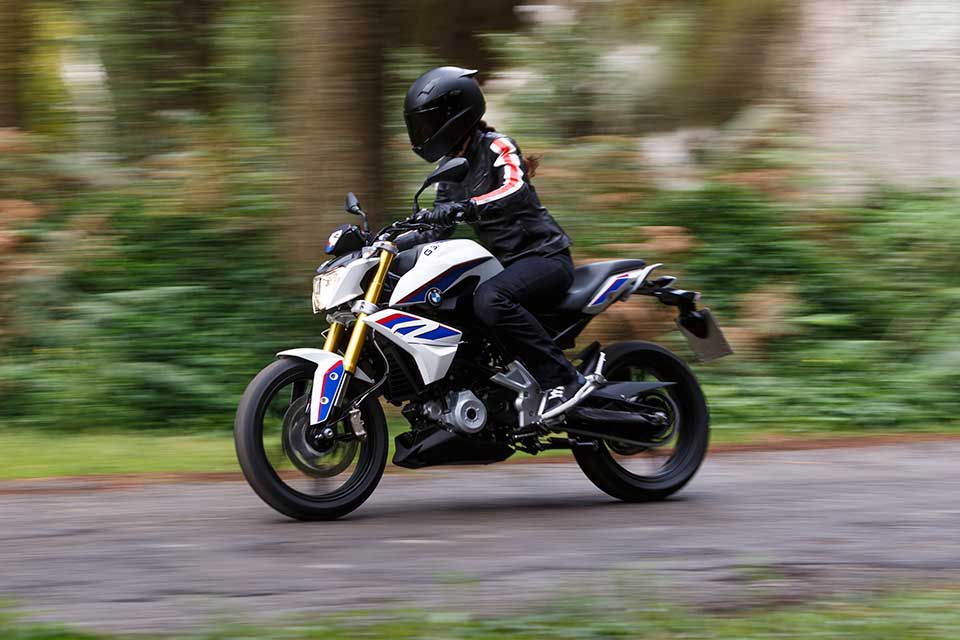 BMW G 310 R running 1