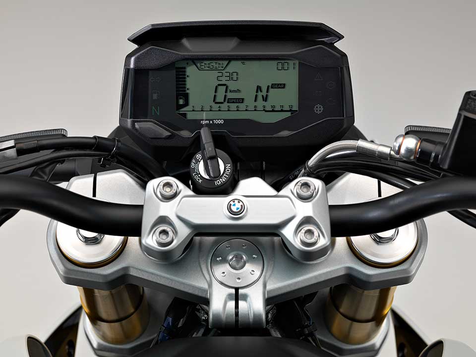BMW G 310 R instrumentation