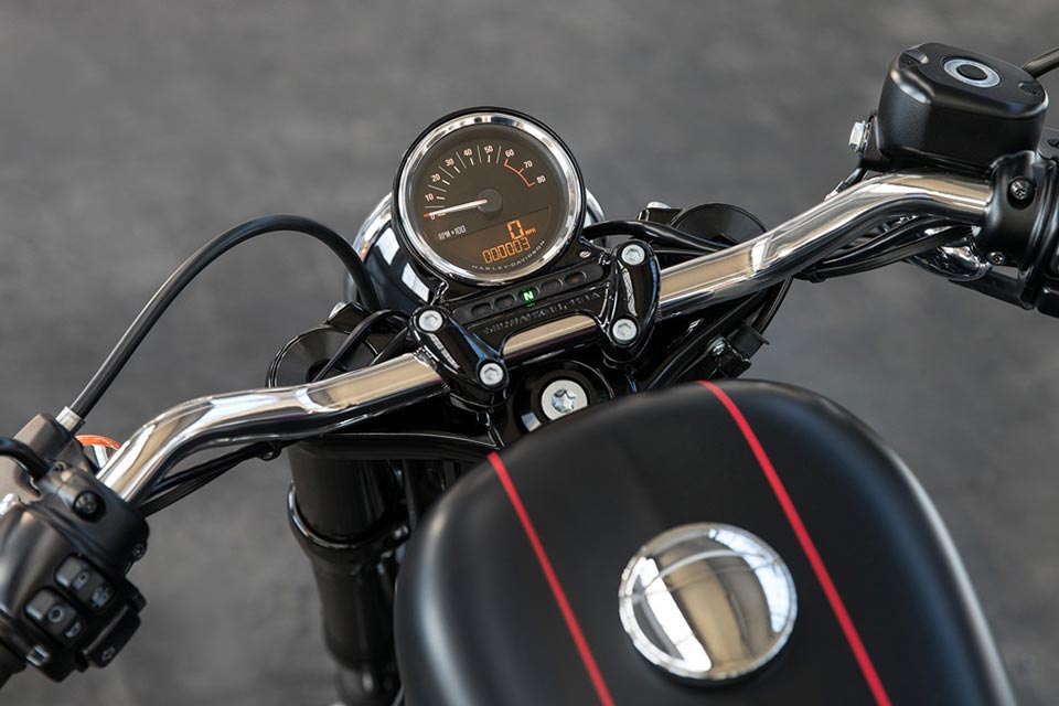 The new slammed handlebars and center-mounted gauge