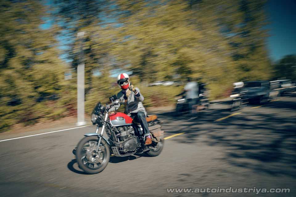 One of the gentleman riders giving a thumbs up