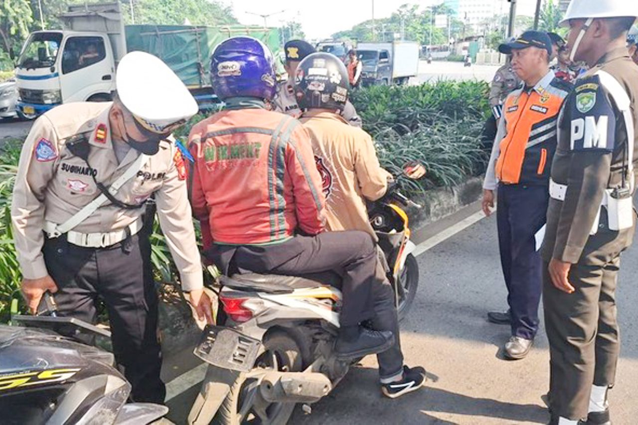 motor-tanpa-pelat-nomor-belakang-1752836029132_169-20260929161023-b47f1c.jpg